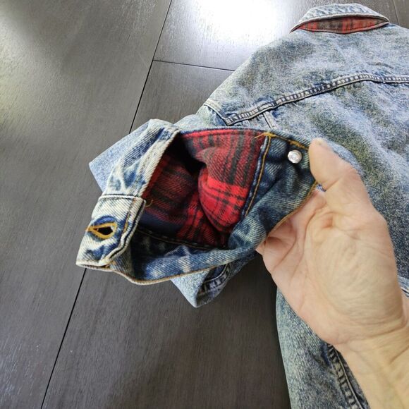 Vtg Levis 70417 9319 Blue Acid Wash Trucker Jacket Buffalo Plaid Lined Size M - Picture 12 of 14